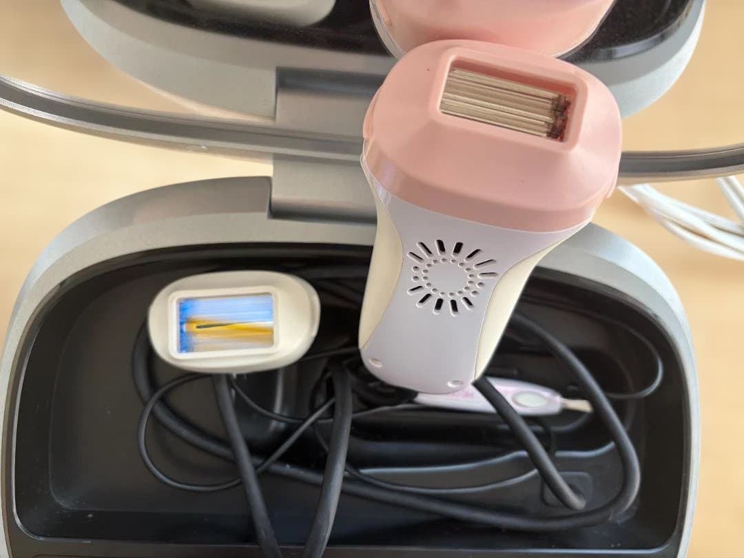 ケノン 光美容脱毛器 v6.3 ピンク　まつ毛脱毛器付き カートリッジ合計2個