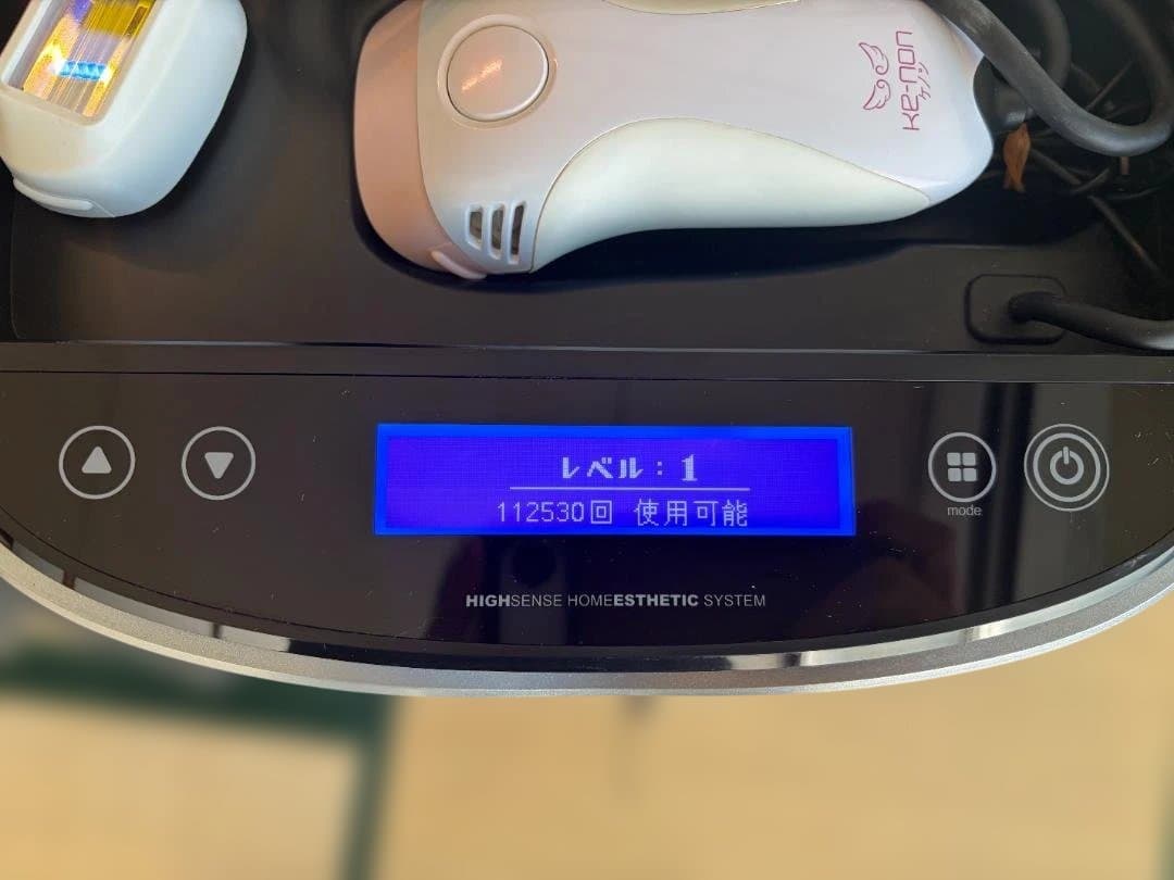 ケノン 光美容脱毛器 v6.3 ピンク　まつ毛脱毛器付き カートリッジ合計2個