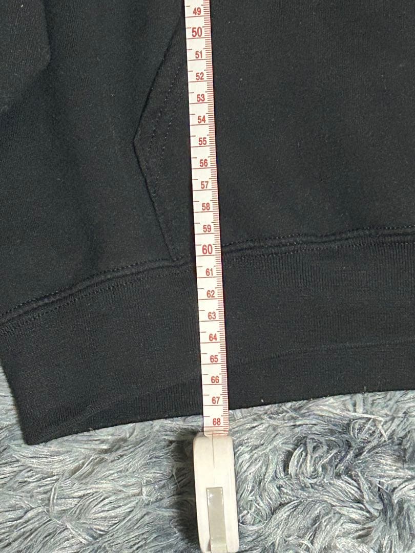 トップス I NEED OKM Hoodie Black