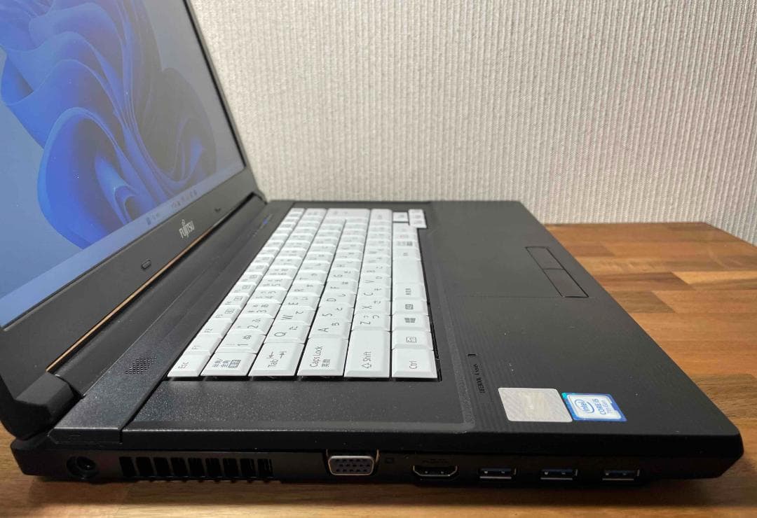 Win11 Office LIFEBOOK メモリ8GB 新品SSD256GB