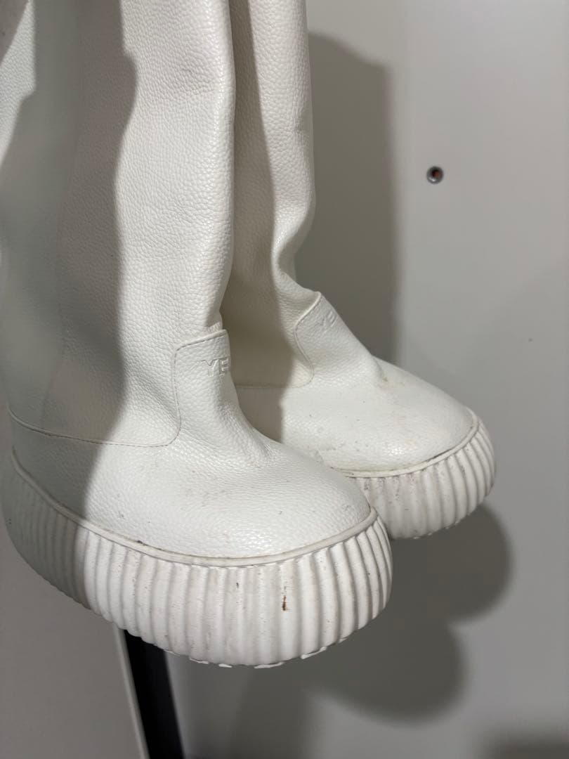 YELLO BONE LONG BOOTS ホワイト ロングブーツ 限定モデル