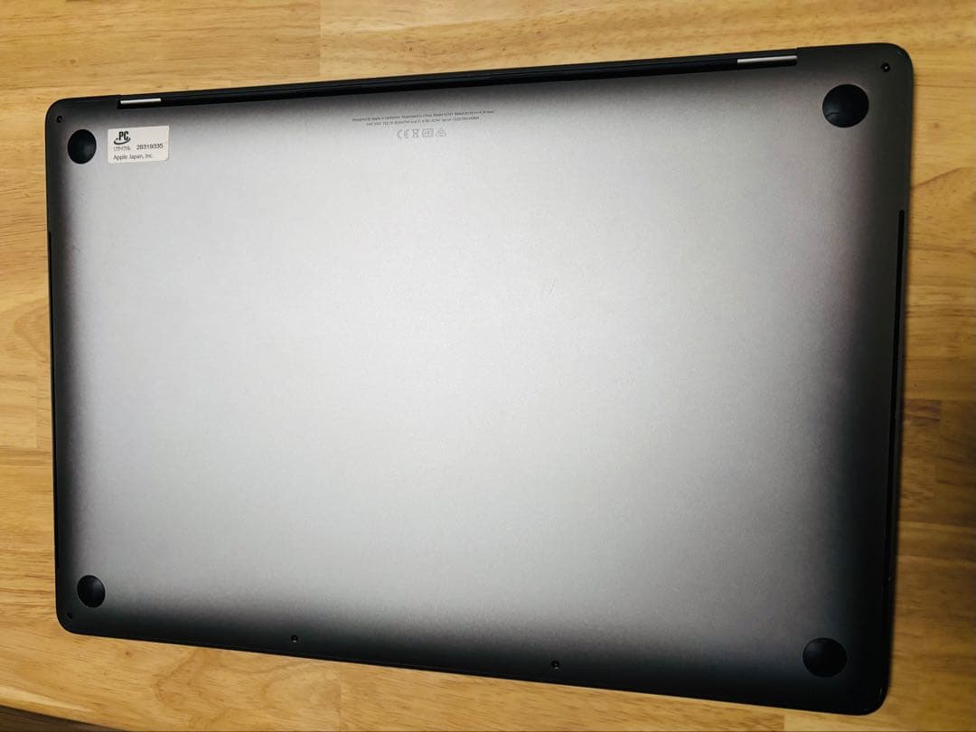 MacBookpro 2019 16インチ 16GB core i7 512GB