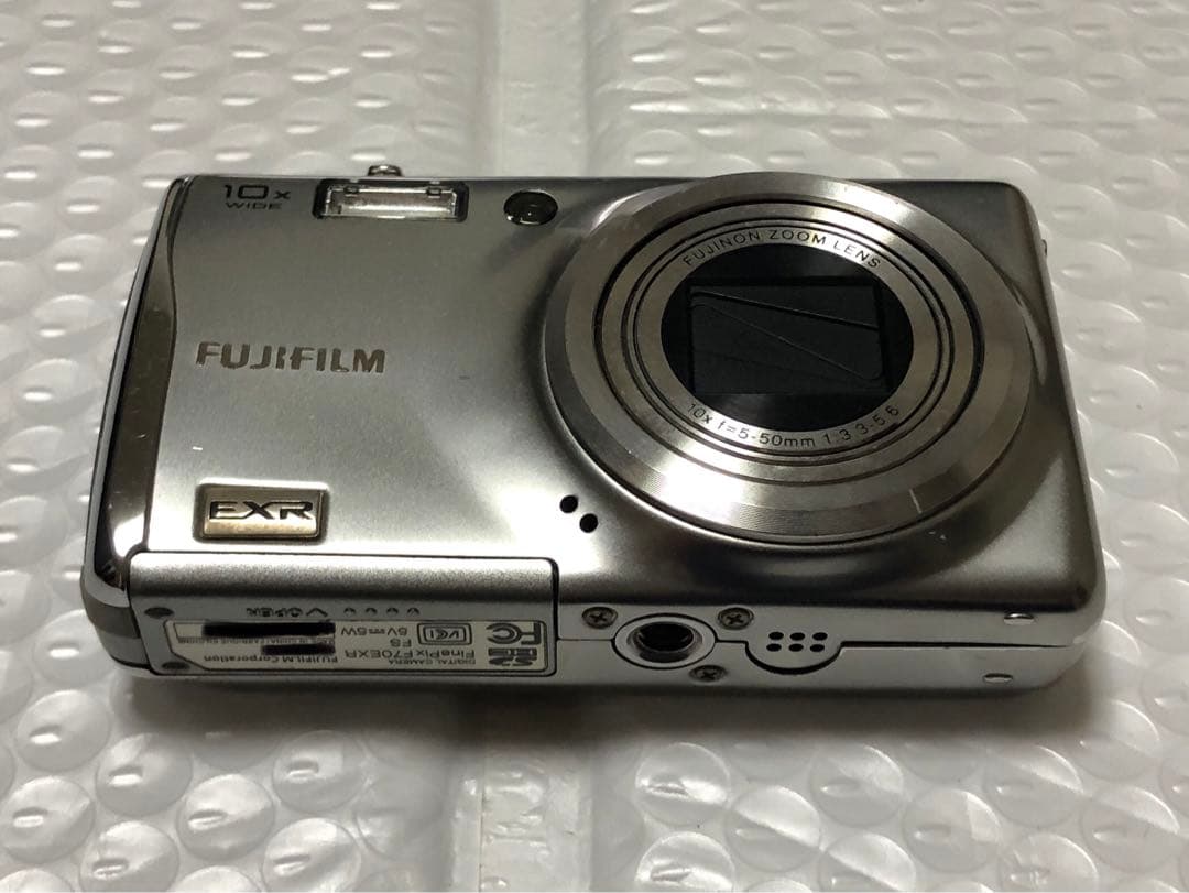 デジタルカメラ FUJIFILM FinePix F70 EXR
