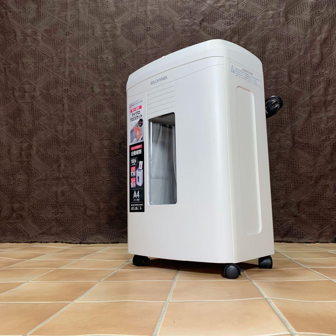 【美品】アイリスオーヤマ 業務用 シュレッダー AFS100M 静音 細断