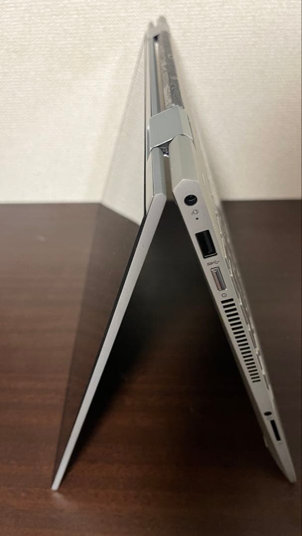 極美品 HP Envy x360 Convertible 15-cn0002TU