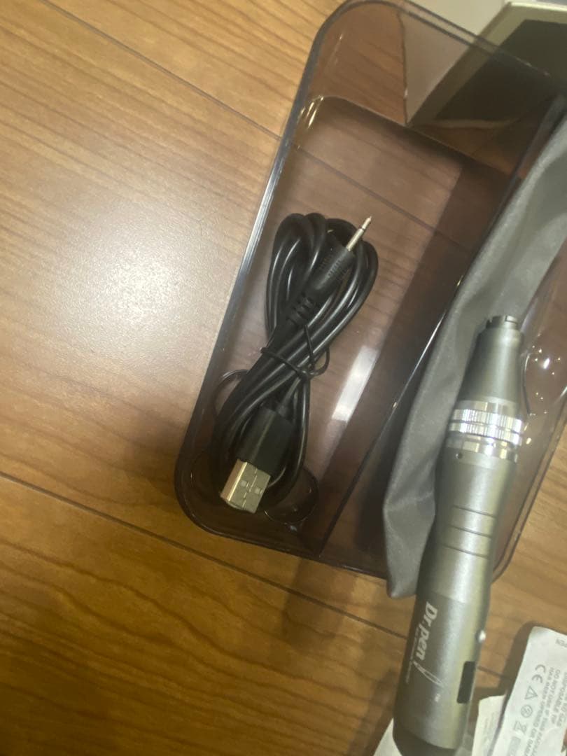 Dr.pen ULTIMA-M8 美顔器☆カードリッジ付き