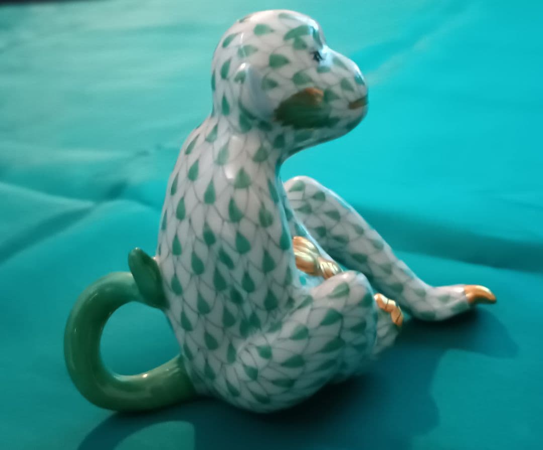 ヘレンド　HEREND　干支シリーズ　猿の置物