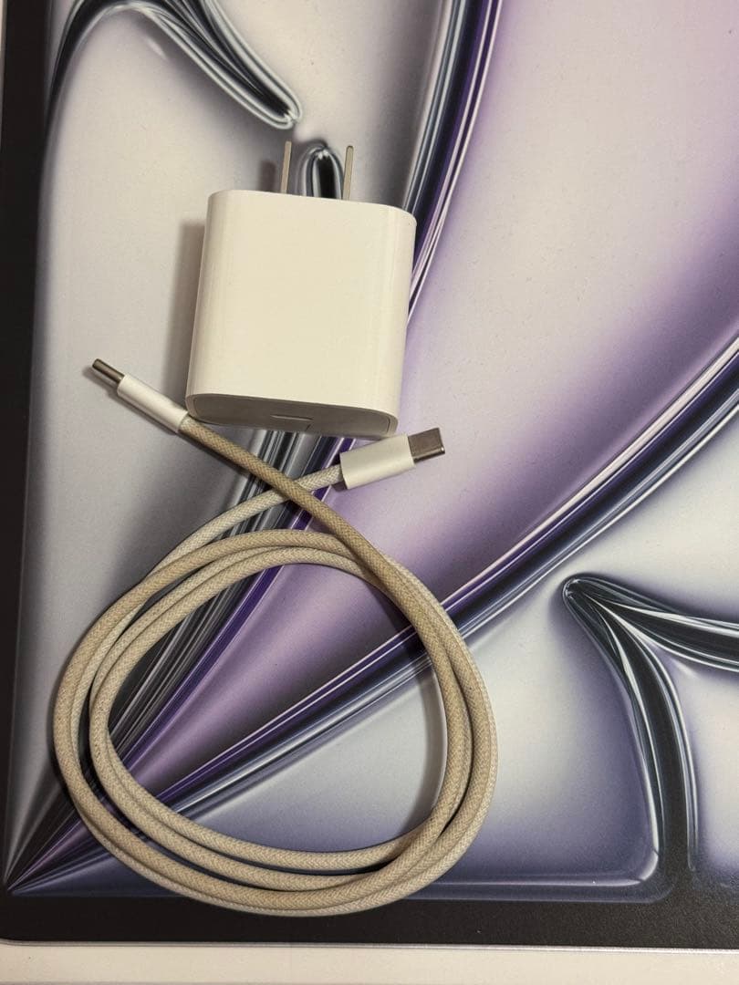 T*E様 iPad Air M2 13インチ256GB Wi-Fi + Cell