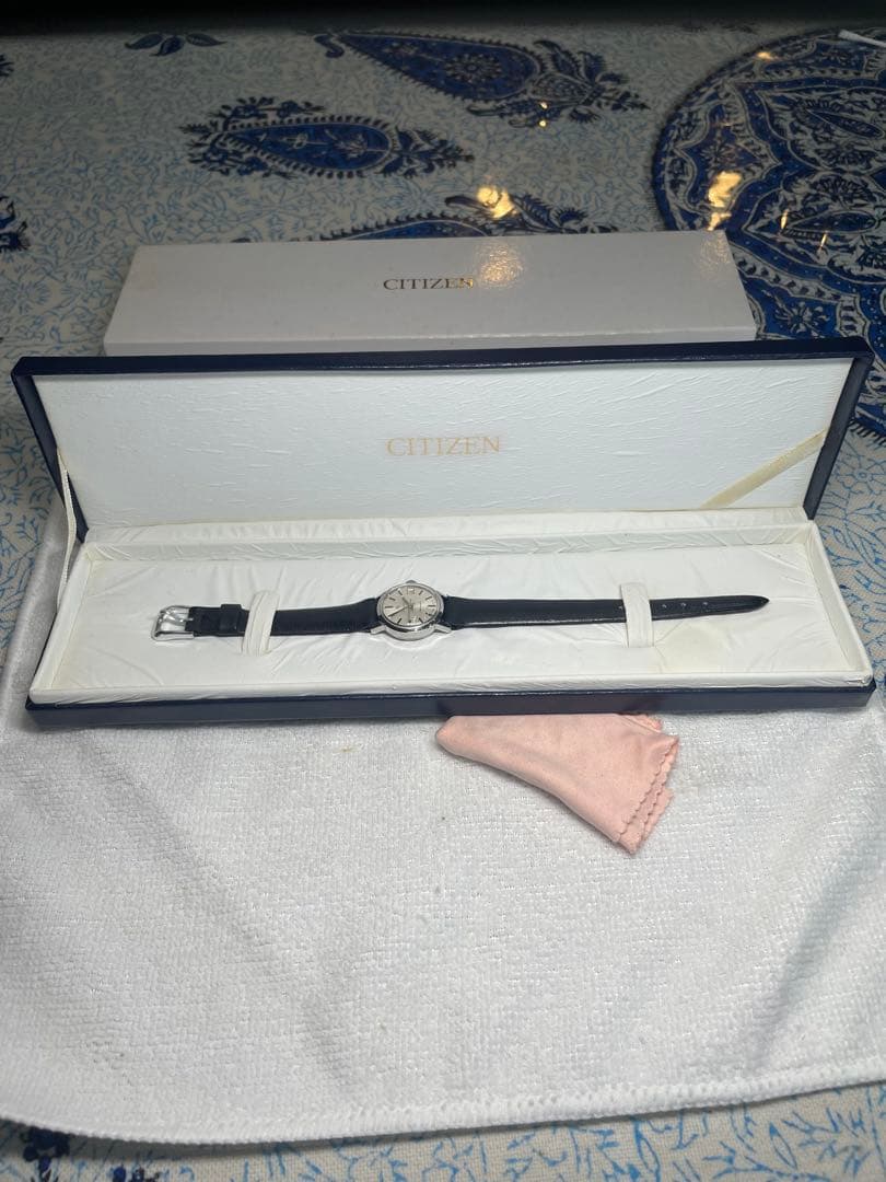 SWISS ZODIAC Automatic Date 正確稼働　新革ベルト　箱