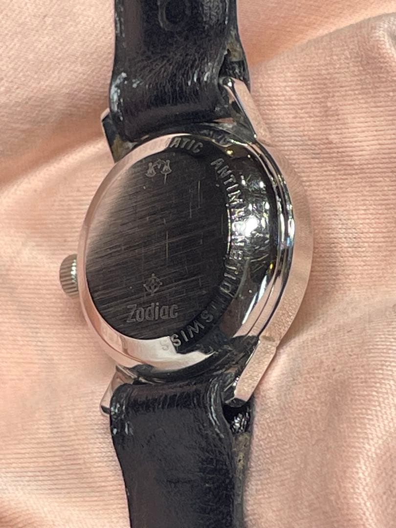 SWISS ZODIAC Automatic Date 正確稼働　新革ベルト　箱