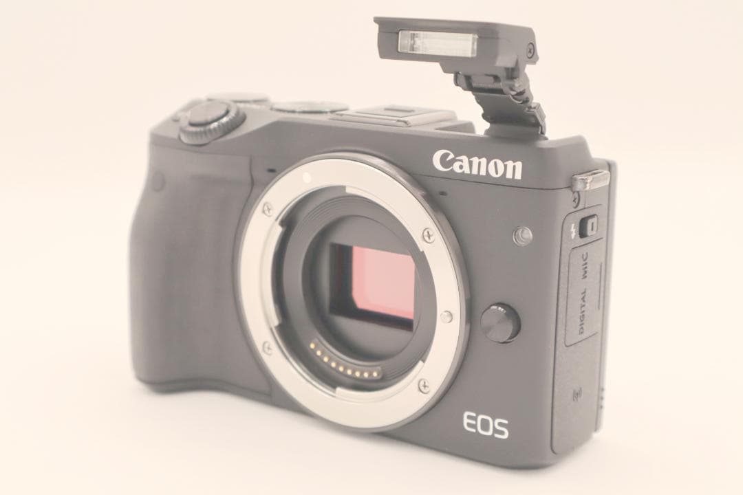 【美品】Canon キヤノン EOS M3 ダブルズームキット ブラック