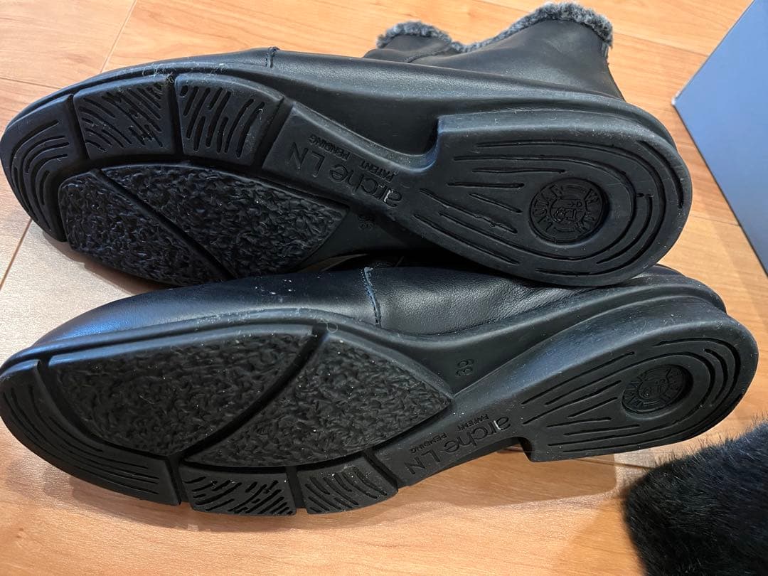 arche レザー ファー ブーツ