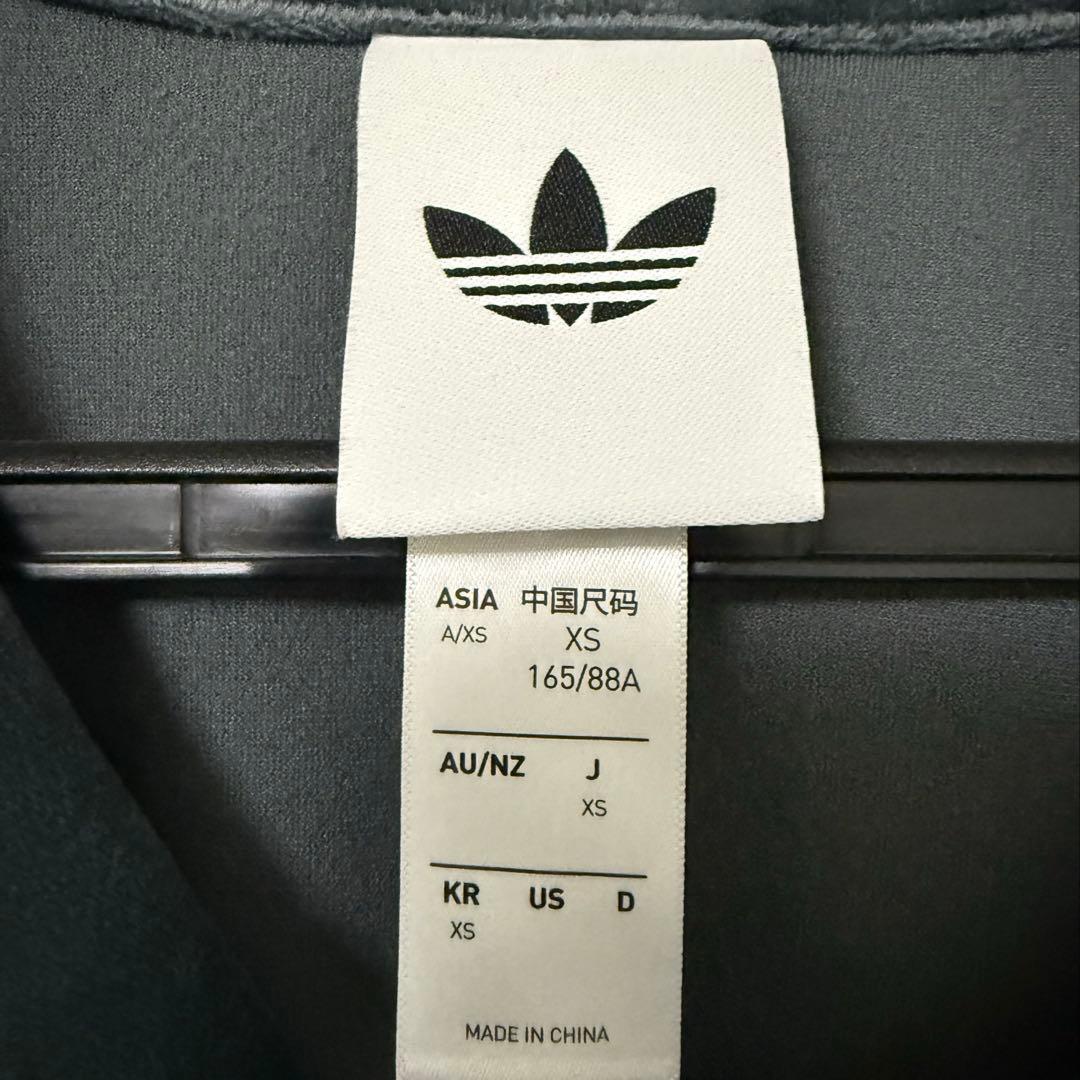 adidas ベロアトラックジャケット ジャージ