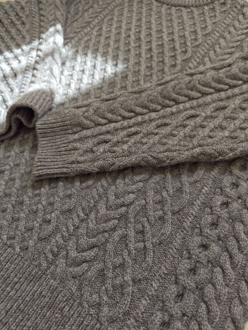 美品　スピックアンドスパン　Higuchi*Sアラン柄ルーズニット　グレー