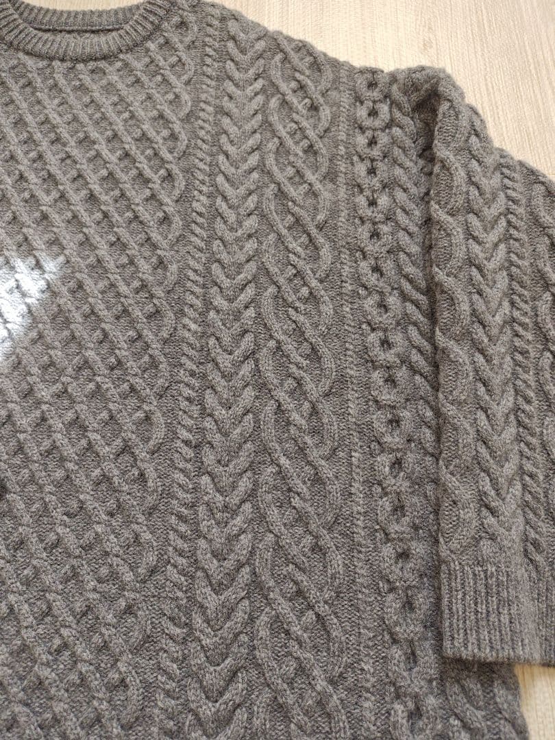 美品　スピックアンドスパン　Higuchi*Sアラン柄ルーズニット　グレー