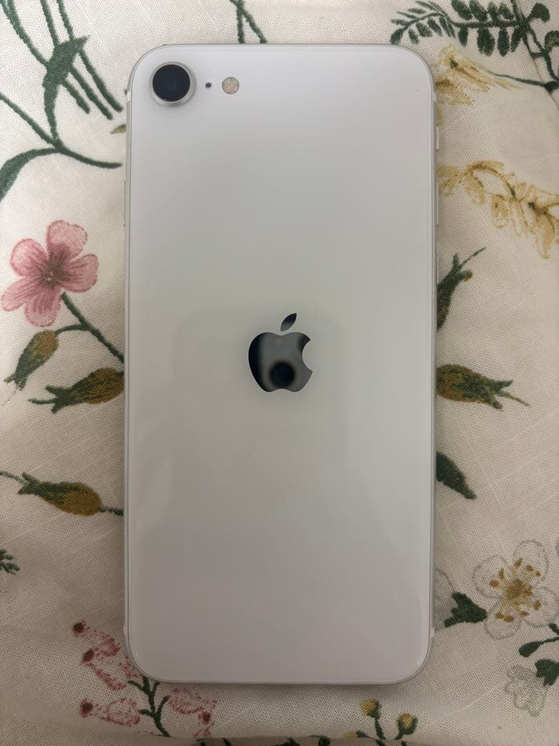 iPhone SE (第2世代)ホワイト　バッテリー残83%