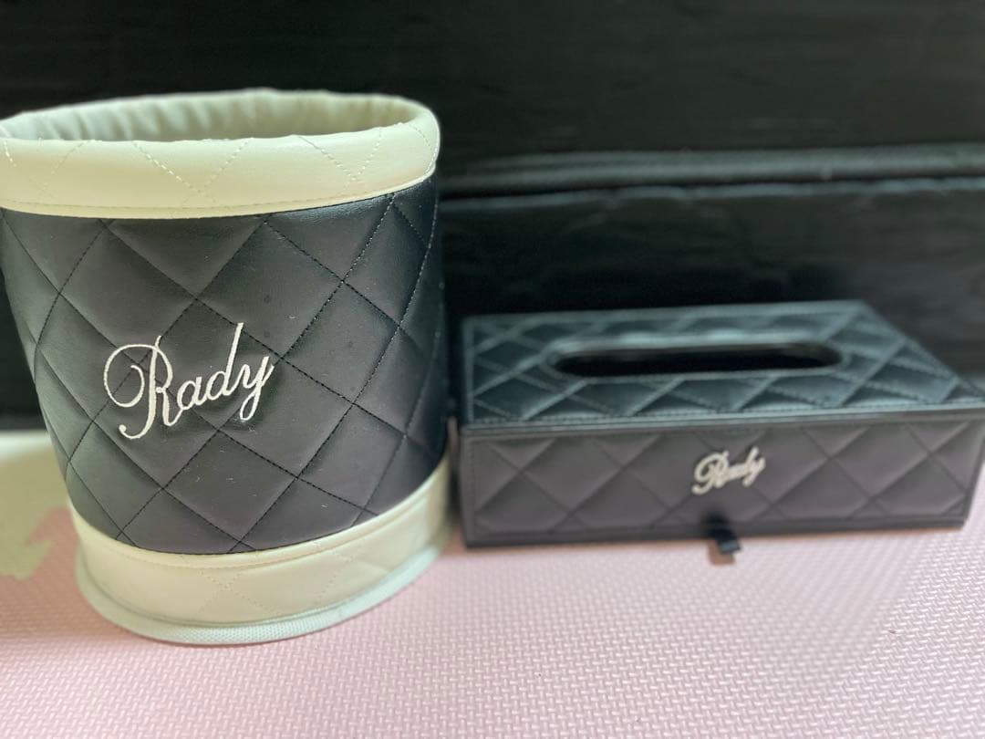 てぃらのさうるす♡