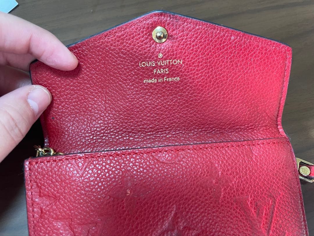 Louis Vuitton レッドキーケース