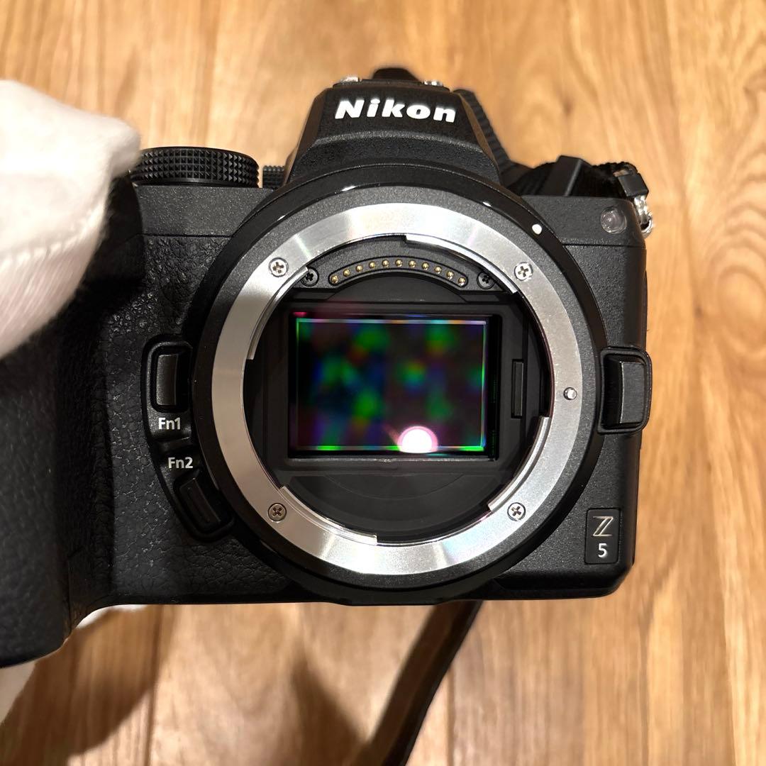 き*y様 Nikon Z5 ボディ ミラーレス一眼カメラ