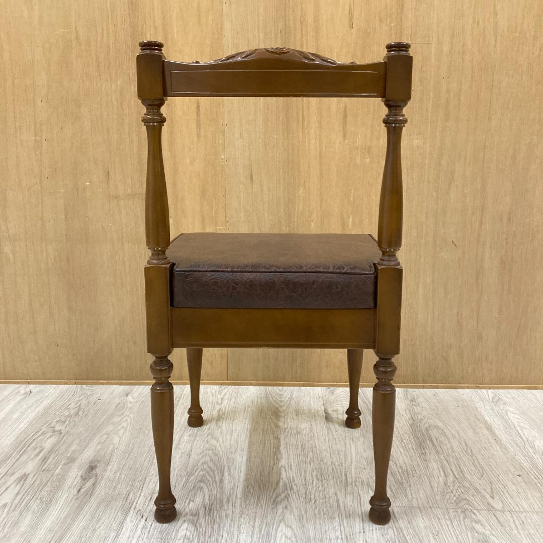 徳田家具　TOKUDA 　デスクチェア　椅子　アンティーク調