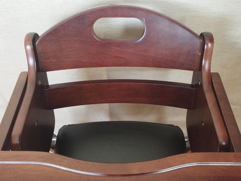 【美品】 カトージ ベビーチェア クッション付 折りたたみ式　KATOJI