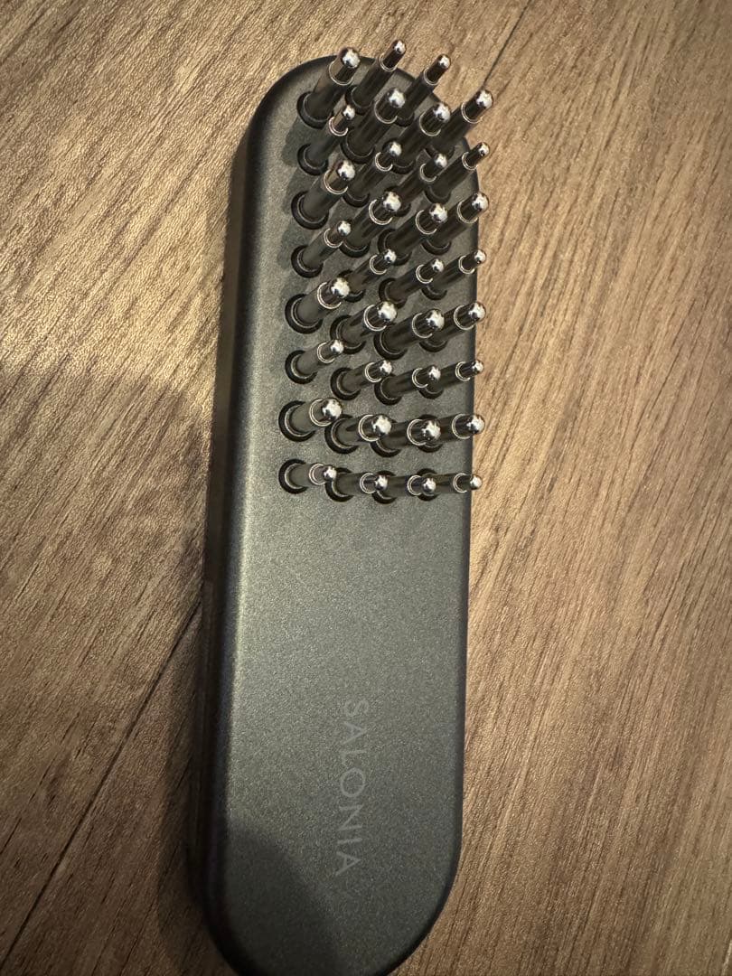 【美品・即日発送】EMS LIFT BRUSH SALONIA 美顔器