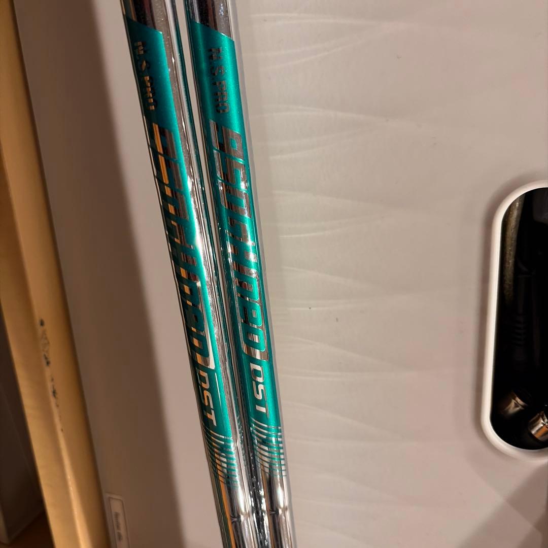 マ*☆様 ゼクシオX（2022）アイアン4本（7〜P）TRAVIL115 S