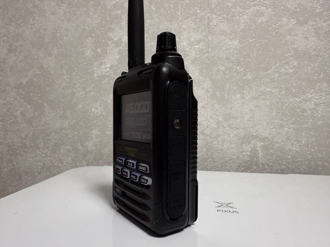YAESU FT5D 2025年1月購入保証残あり！スピーカーマイク、急速充電器