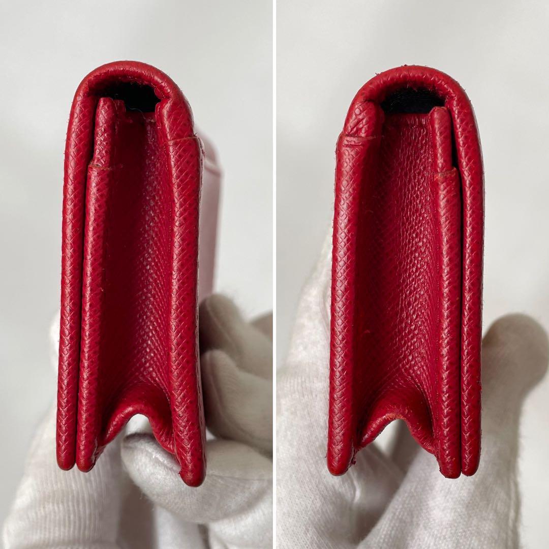 【極美品】プラダ 名刺入れ カード入れ サフィアーノレザー 赤 1MC122