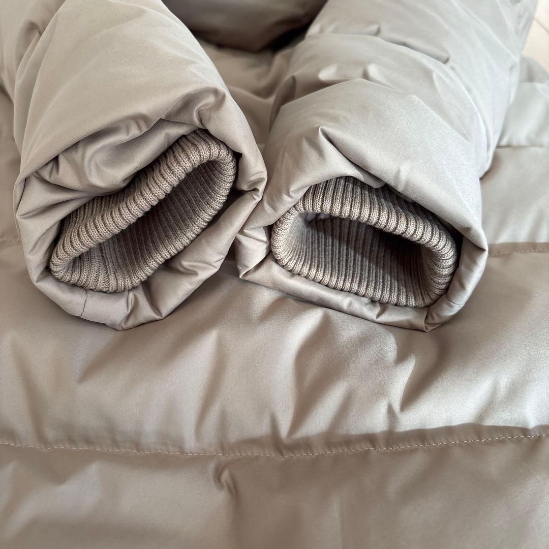 アーバンリサーチ　ラビットフードストレッチロングダウン