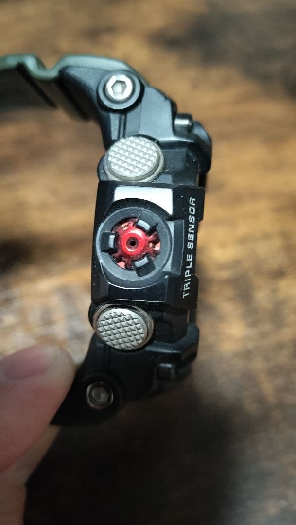 欲しい商品があるため20時20分まで値下げG-SHOCK トリプルセンサー