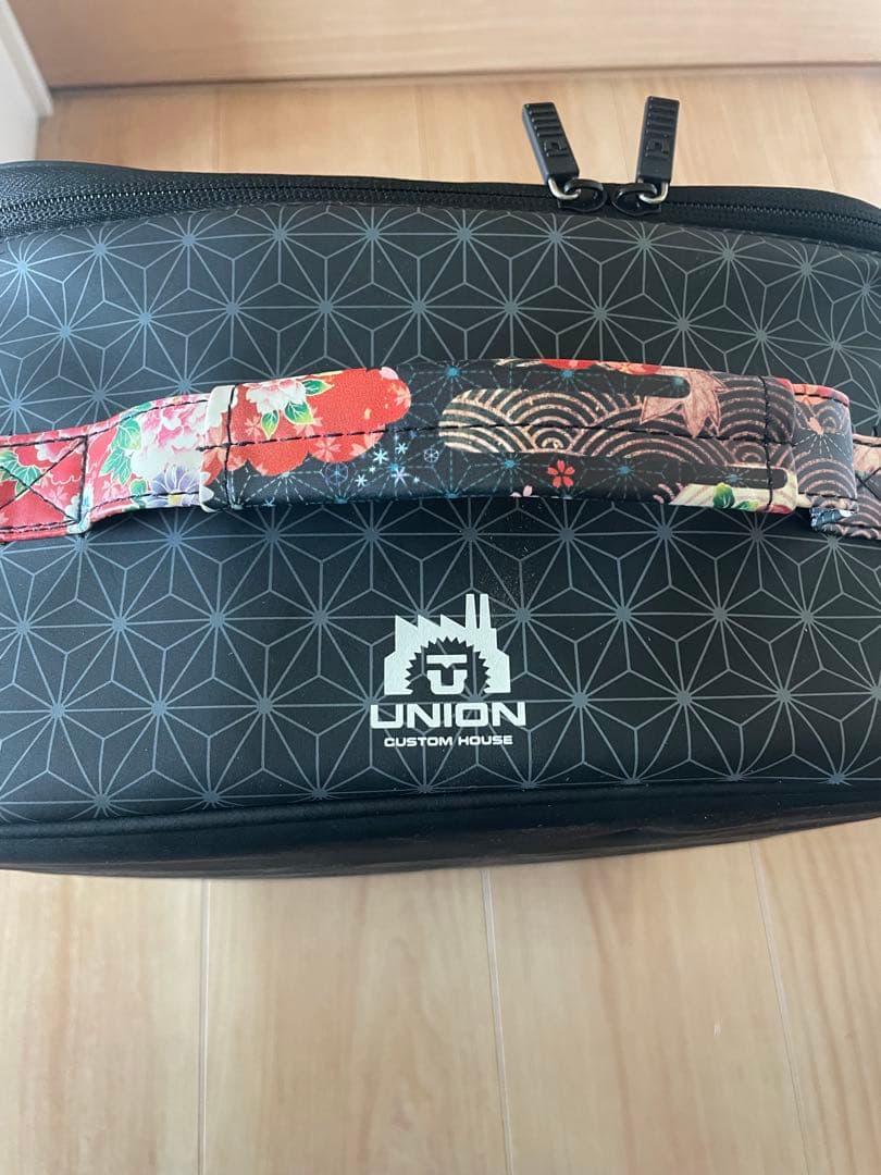 TRILOGY UNION スノーボード ビンディング /SAKURA