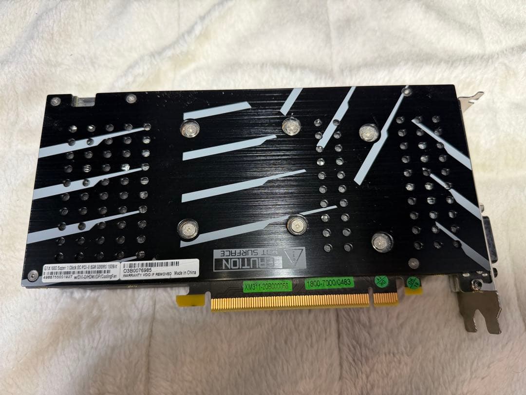 グラフィックボード・グラボ・ビデオカード GeForce RTX 5060 8GB GDDR7