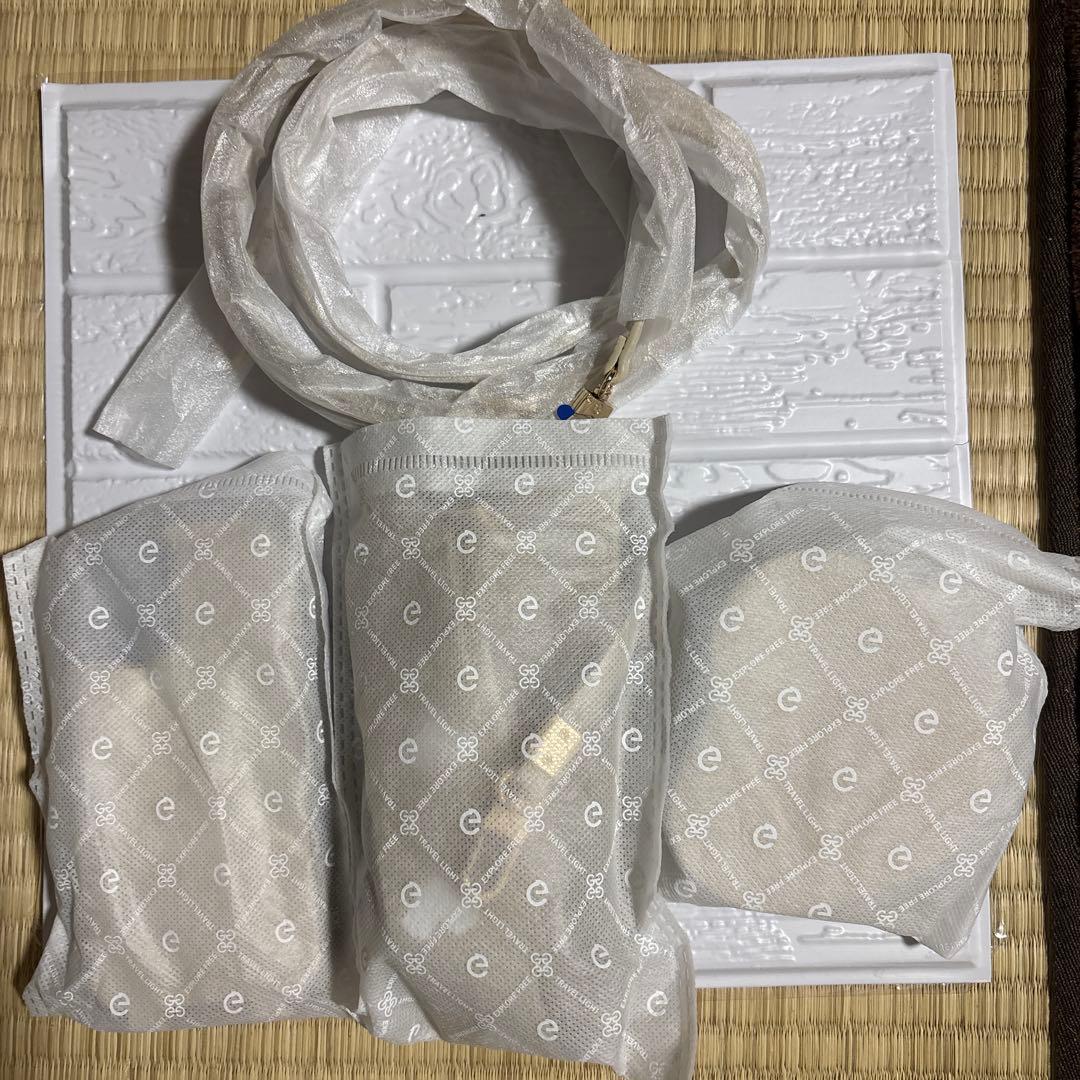 【CUSTYPe】iPhone16 ケース5点セット