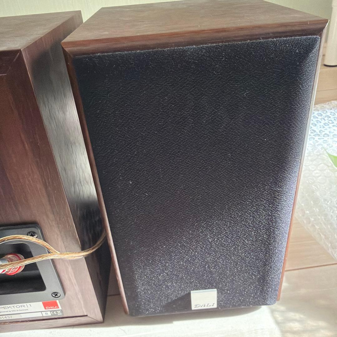 dali スピーカー spektor1
