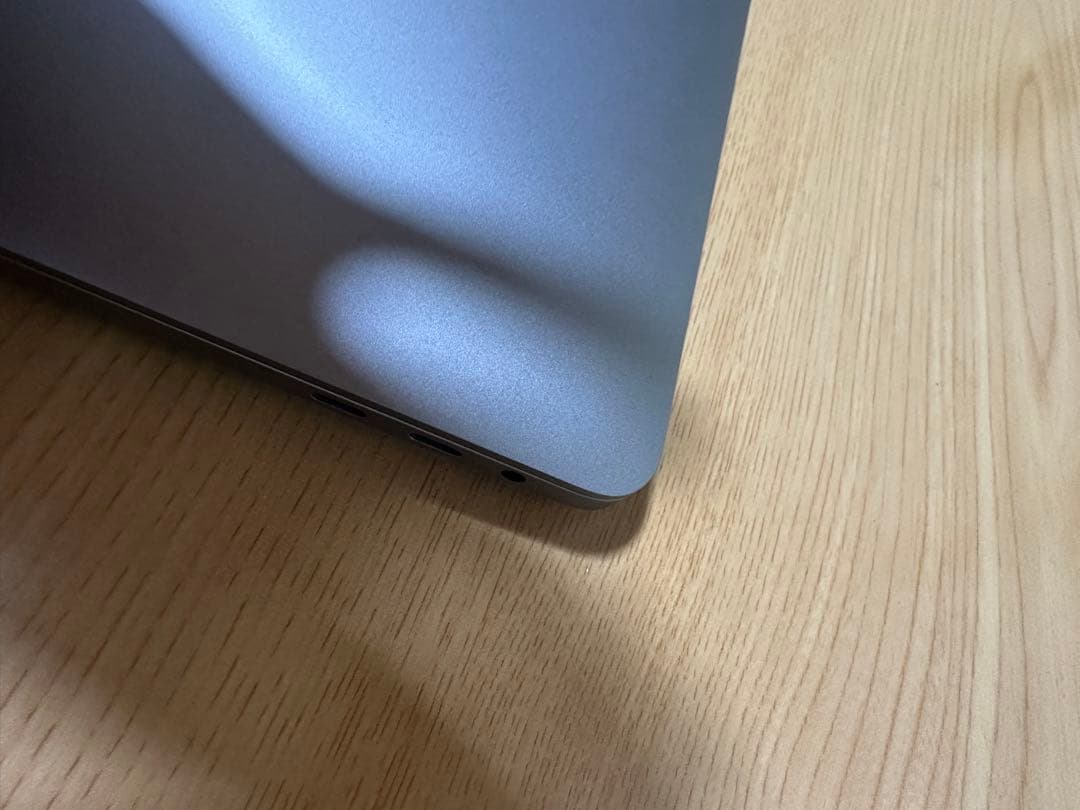 【中古】MacBook Pro 2019 i9 64GB 1TB CTO