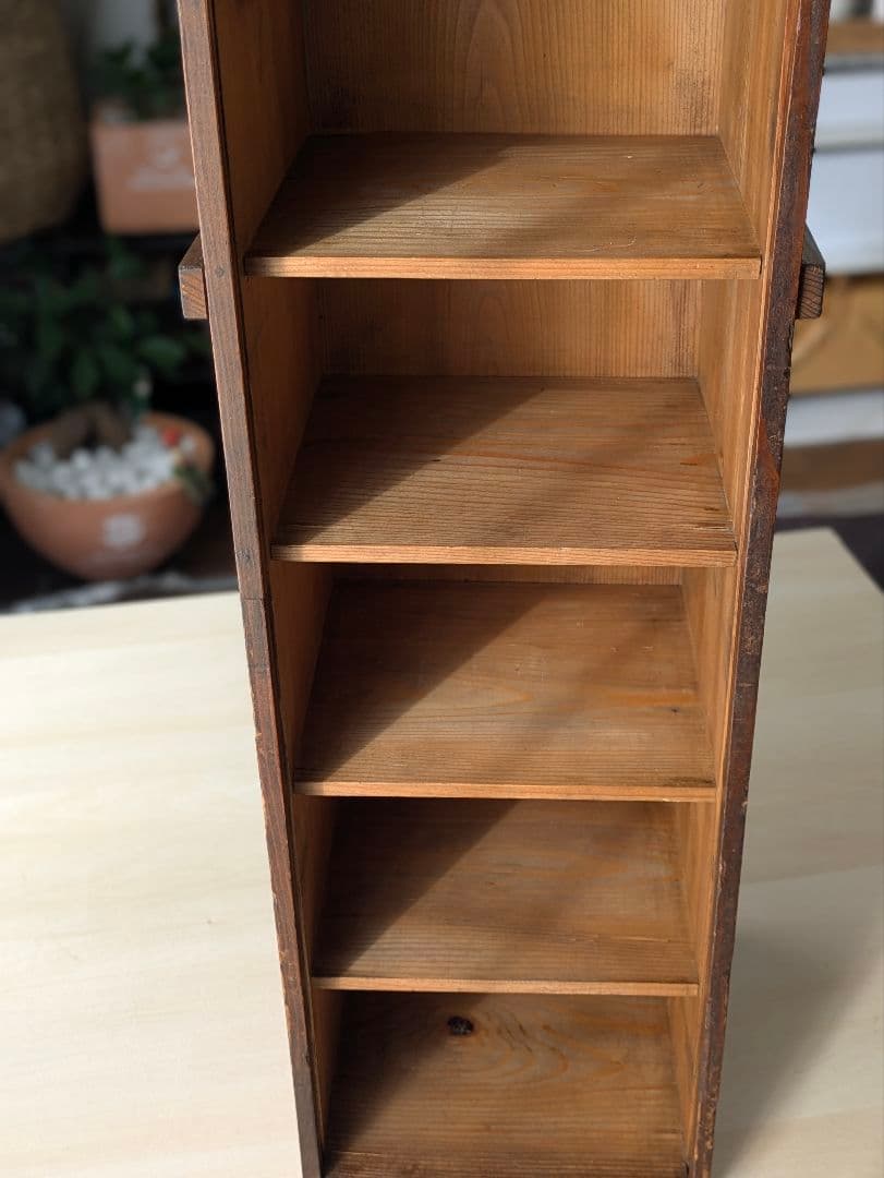 木製　什器　アンティーク　レトロ　食器棚　仕切り棚　収納棚　ラック