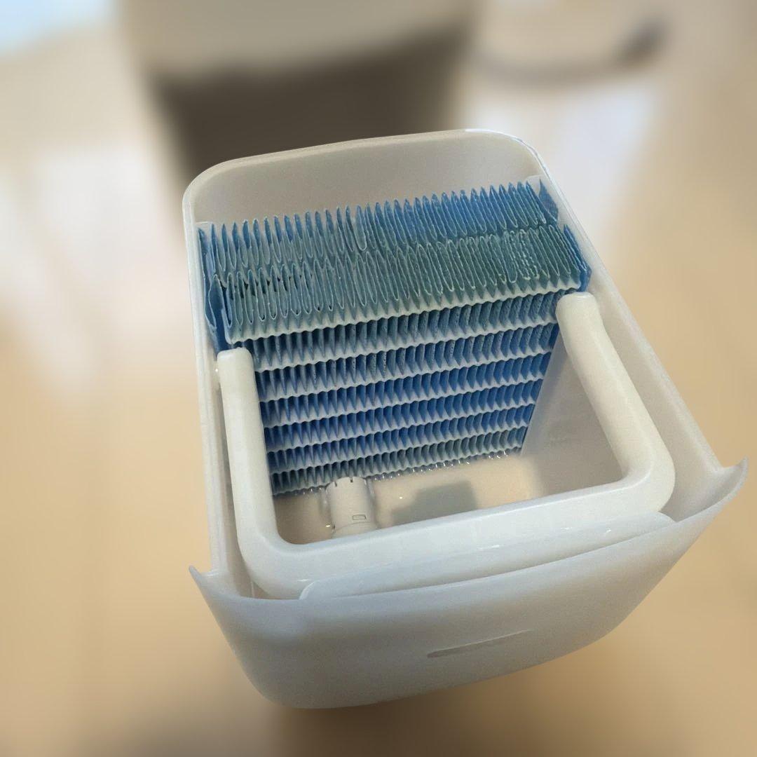 あ*ん様 シャープ加湿器　HV-T75 2024年製