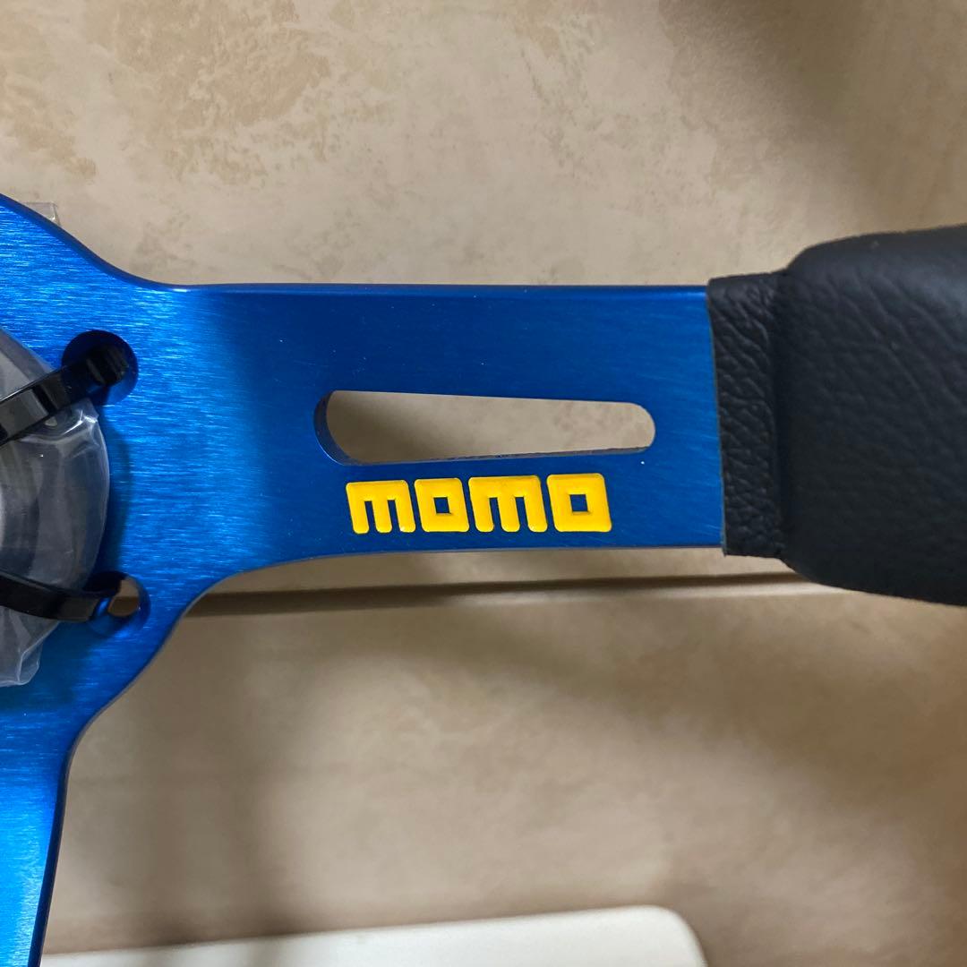 momo スポーツステアリング MOD.08 M-59 ブラックレザー350mm