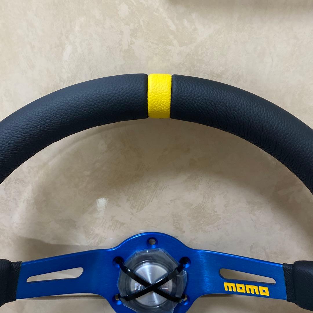 momo スポーツステアリング MOD.08 M-59 ブラックレザー350mm