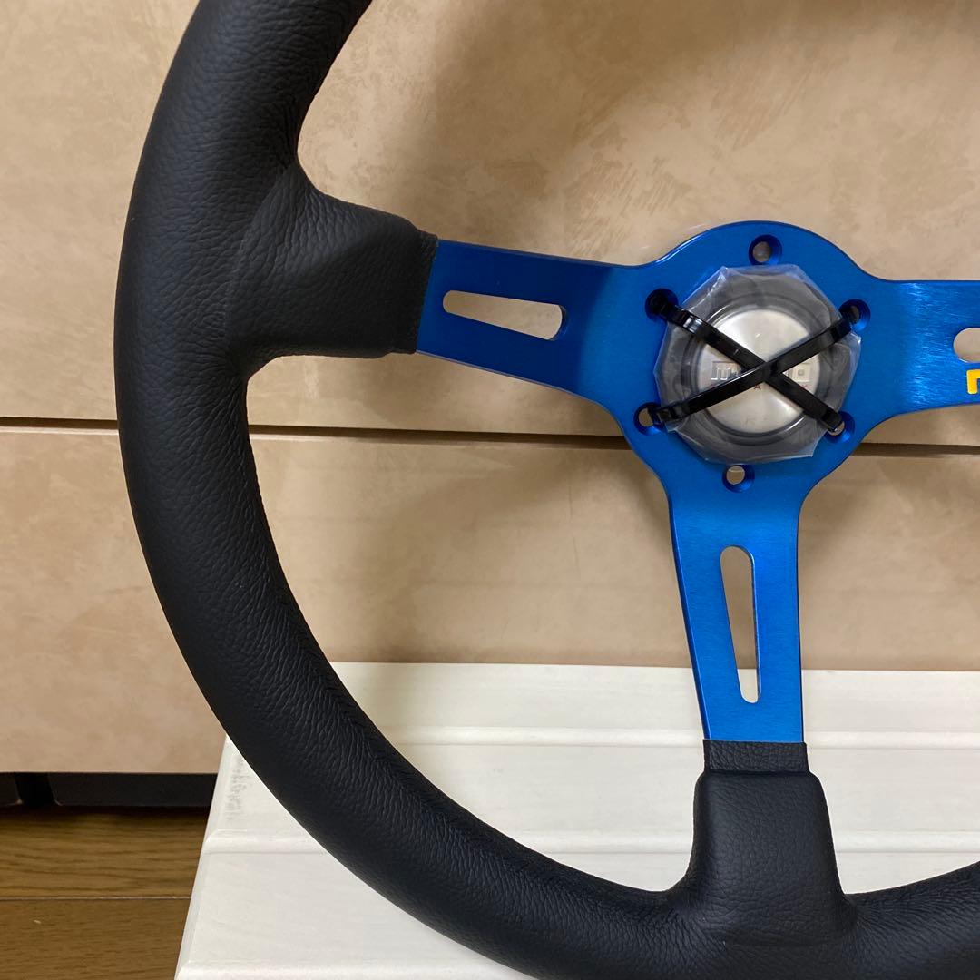 momo スポーツステアリング MOD.08 M-59 ブラックレザー350mm