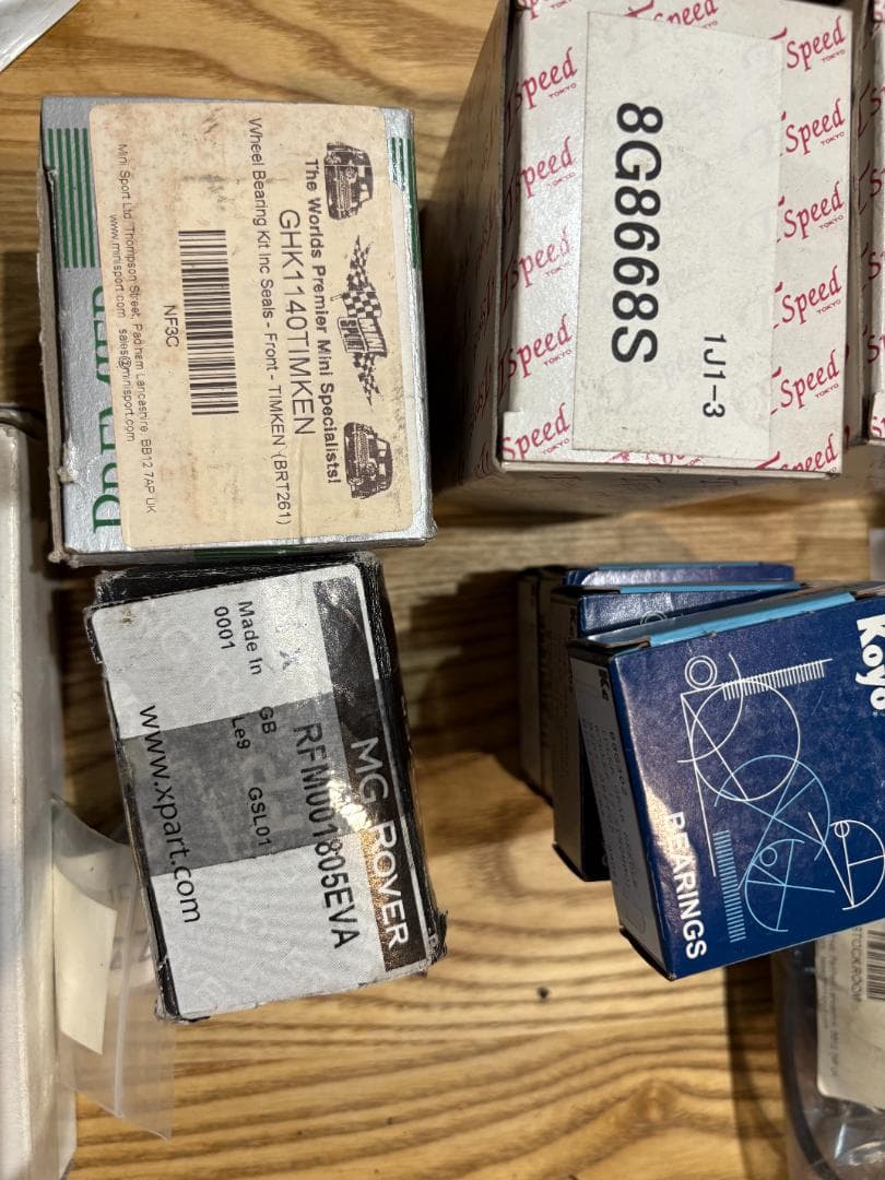 ローバーミニ　２０００年式　ブレーキホース　ベアリング　パーツ