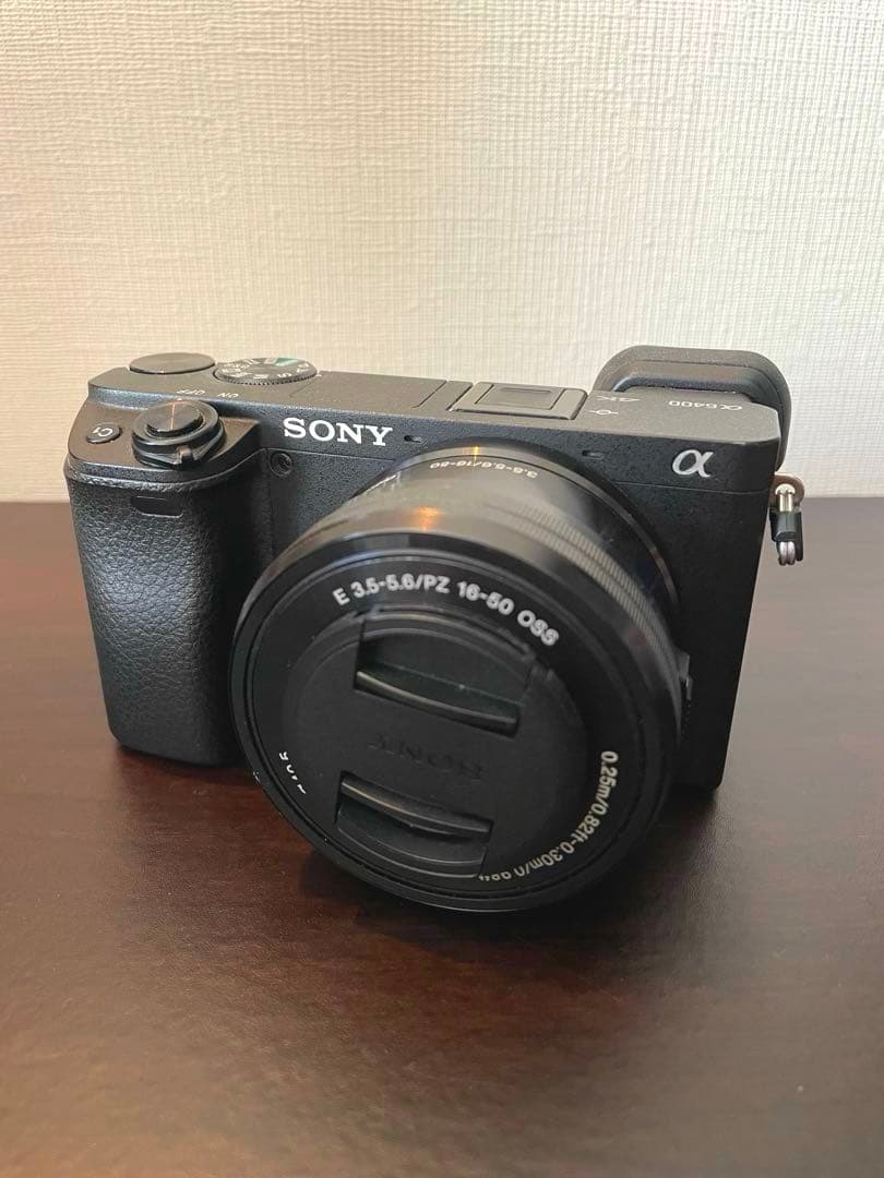 SONY α6400ダブルズームレンズキット（ブラック）ILCE6400Y