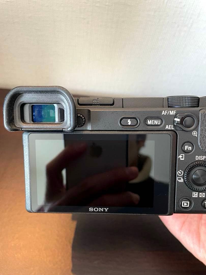SONY α6400ダブルズームレンズキット（ブラック）ILCE6400Y