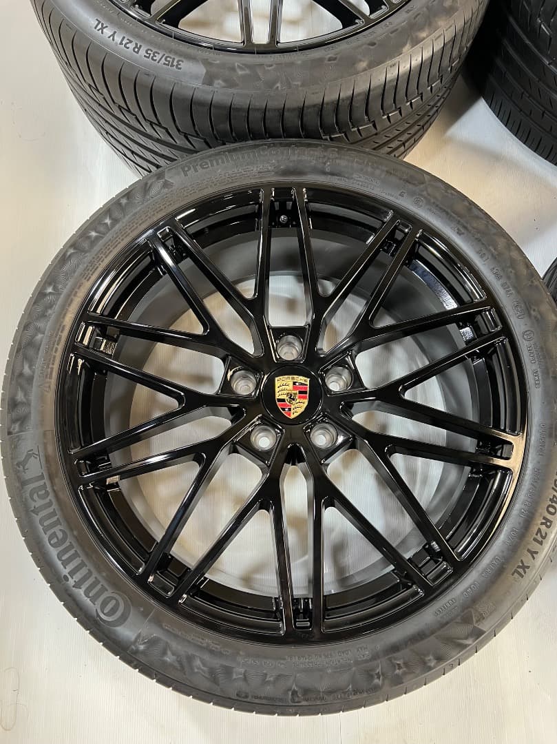 新型 ★ポルシェ カイエン E3 RSスパイダー9Y0 タルモ 純正 21インチ