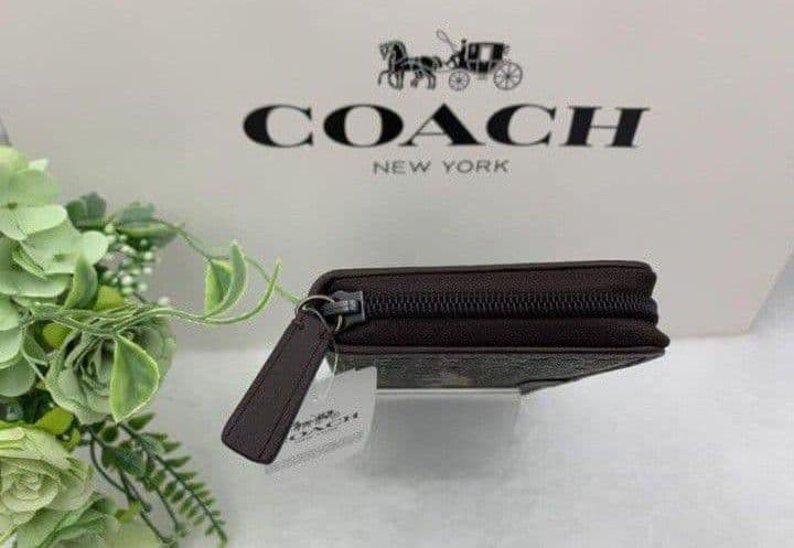 新品未使用コーチ長財布迷彩柄グリーンシグネチャーメンズレディース送料無料即日発送