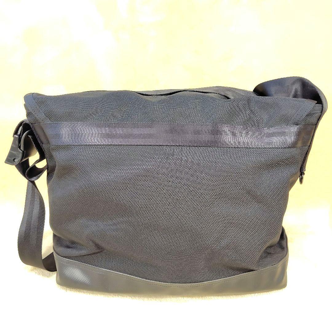 訳あり 極美品 ポーター ヒート メッセンジャーバッグ ショルダーバッグ 黒色