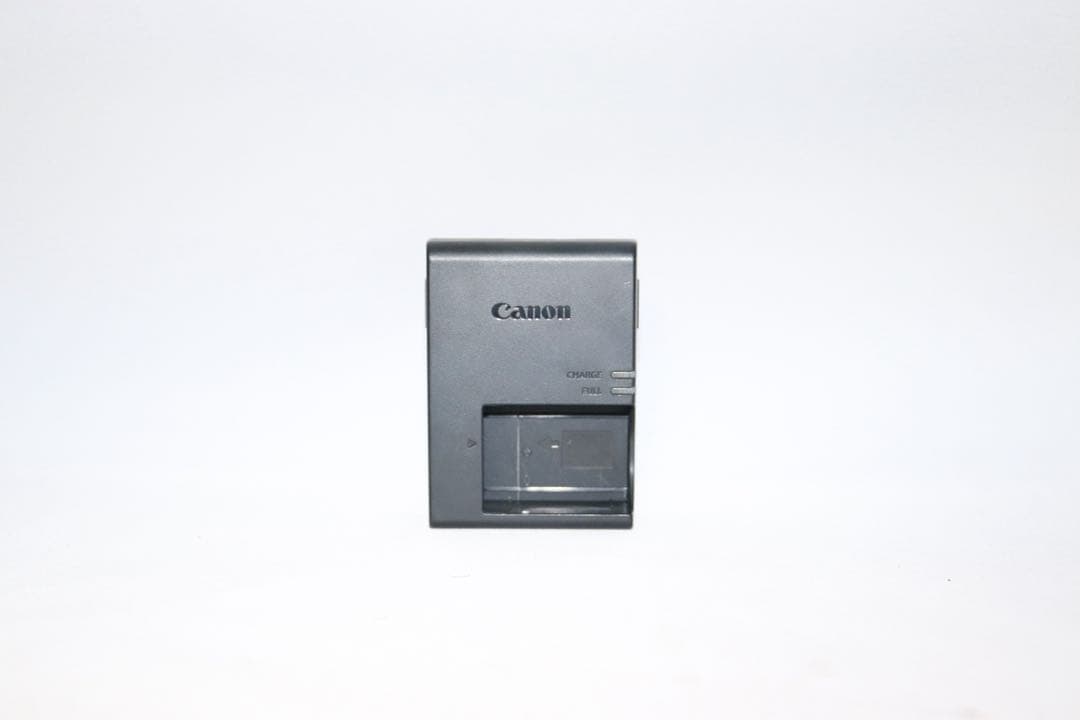 初心者応援セット!手振れ補正⭐Canon Kiss X9 一眼レフ⭐ スマホ転送