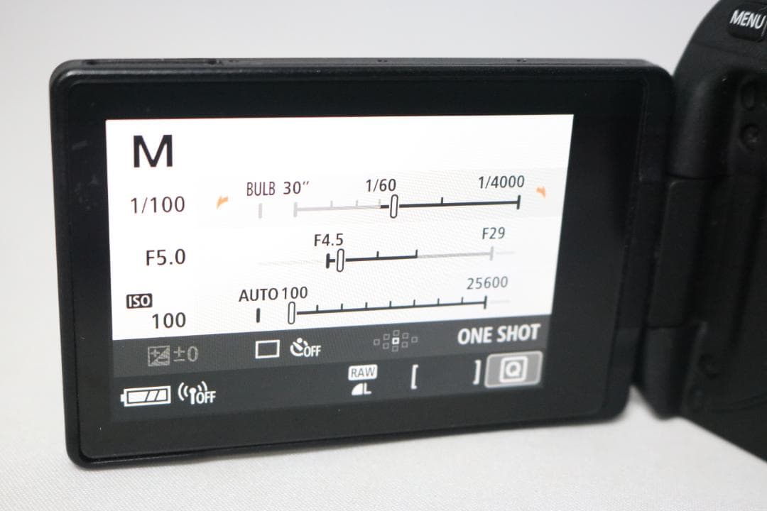 初心者応援セット!手振れ補正⭐Canon Kiss X9 一眼レフ⭐ スマホ転送