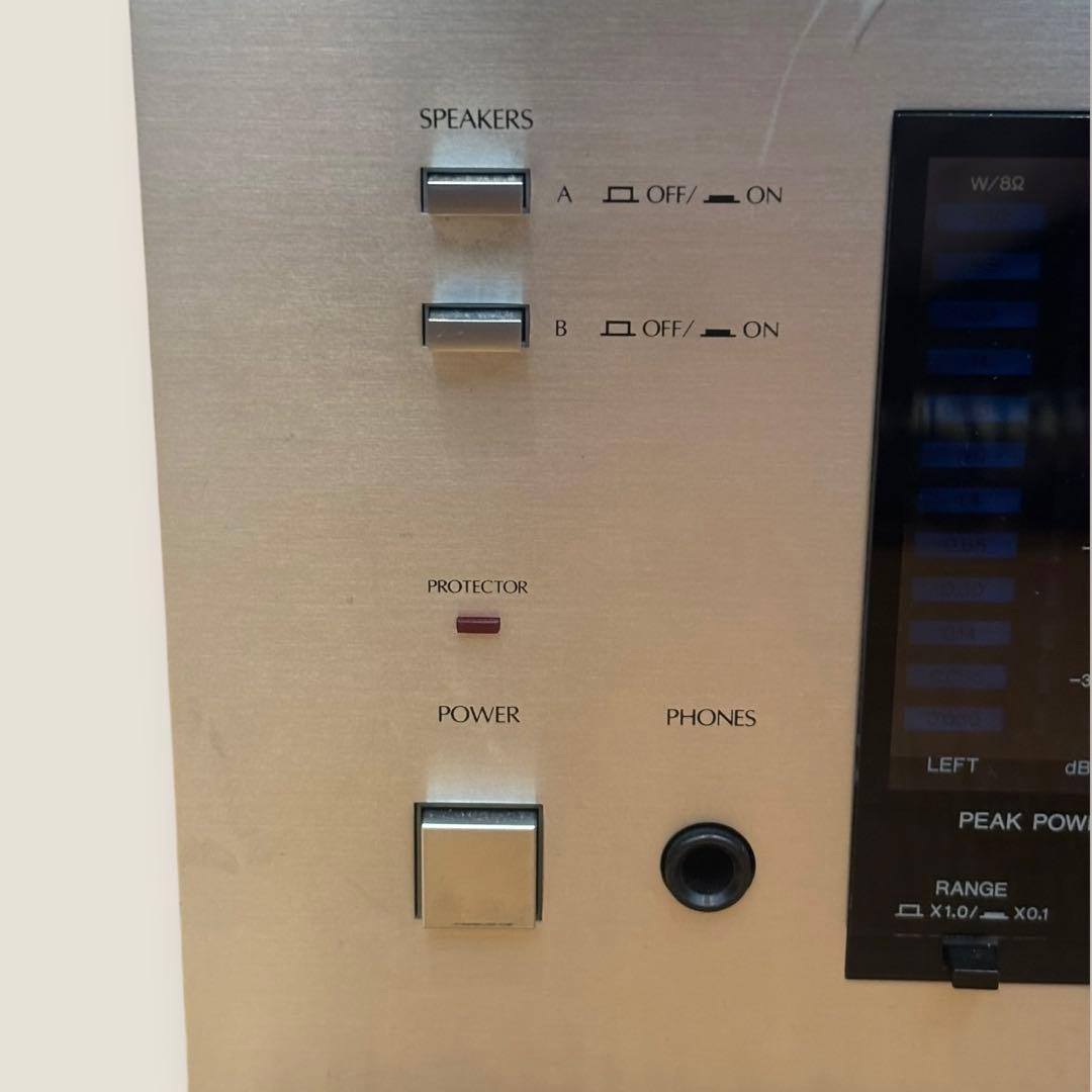 ジャンク品 SANSUI AU-D7プリメインアンプ シルバー サンスイ